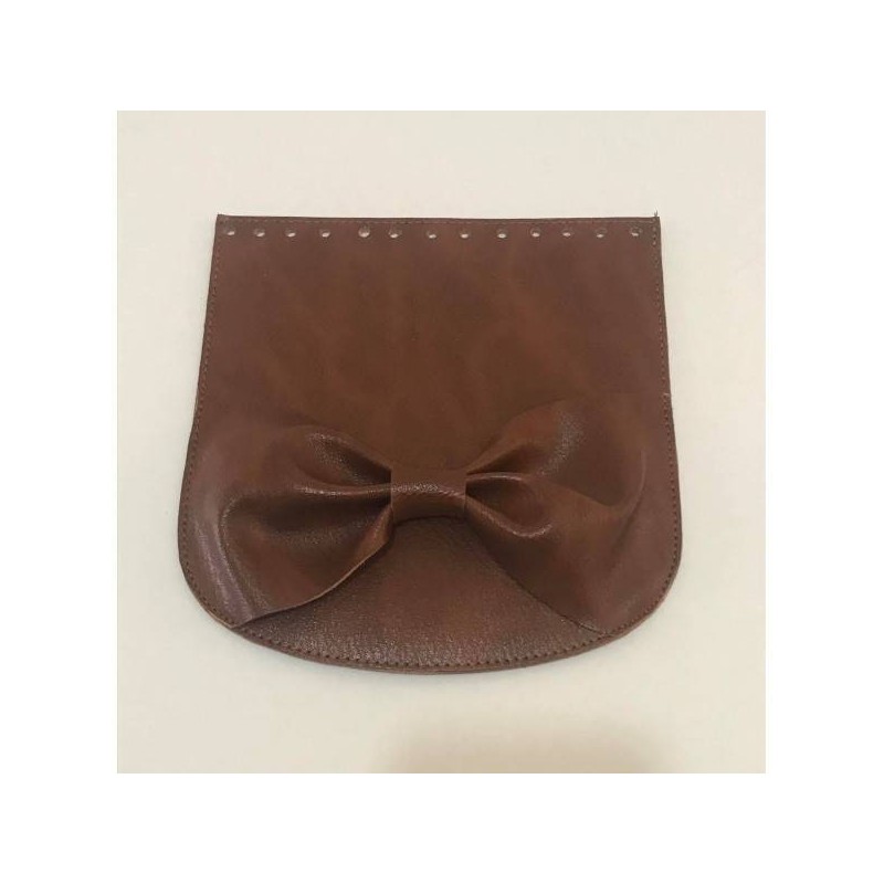 Δερμάτινο καπάκι με φιόγκο