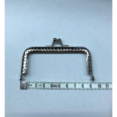 Μεταλλικό χερούλι 9 cm