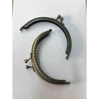 Μεταλλικό χερούλι χρυσό αντ 10 cm