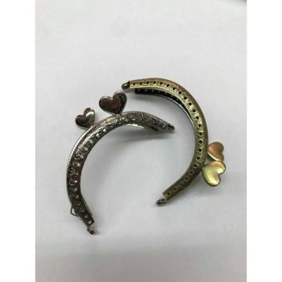 Μεταλλικό χερούλι καρδούλες