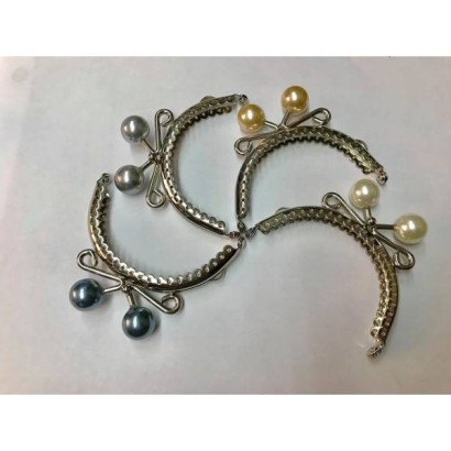 Μεταλλικό χερούλι με πέρλα 8,5cm