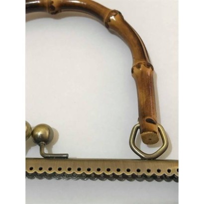 Μεταλλικό πλαίσο με μπαμπού χούφτα