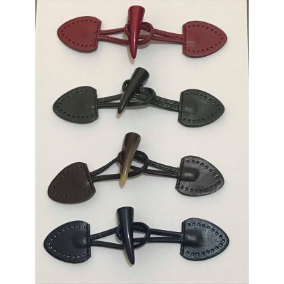 Clasp Mongkomery
