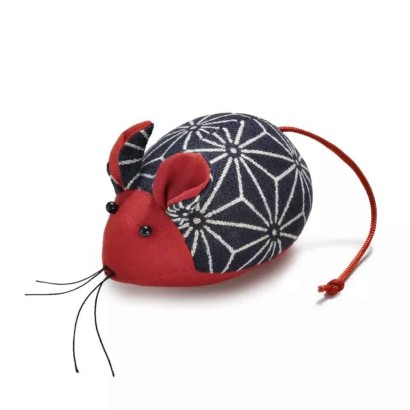 Pincushion For Pins