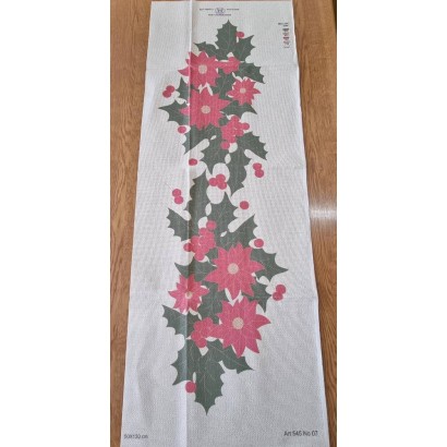 Table Runner Art 545 NO 07