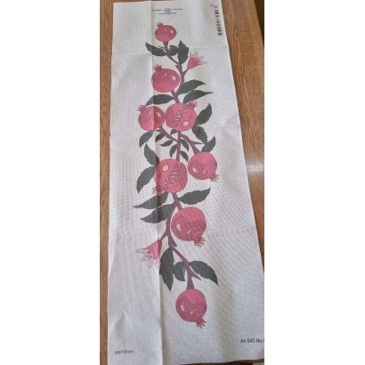 Table Runner Art 545 NO 06
